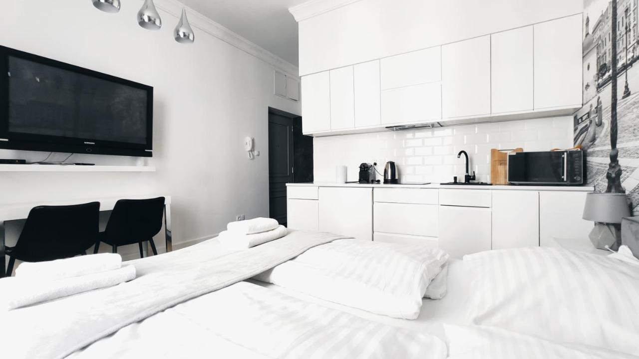 Skawinska 10 By Homeprime Krakau Buitenkant foto